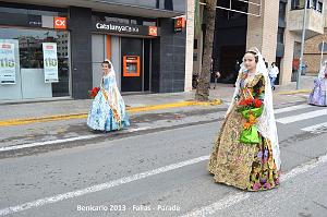 50- Parade 059